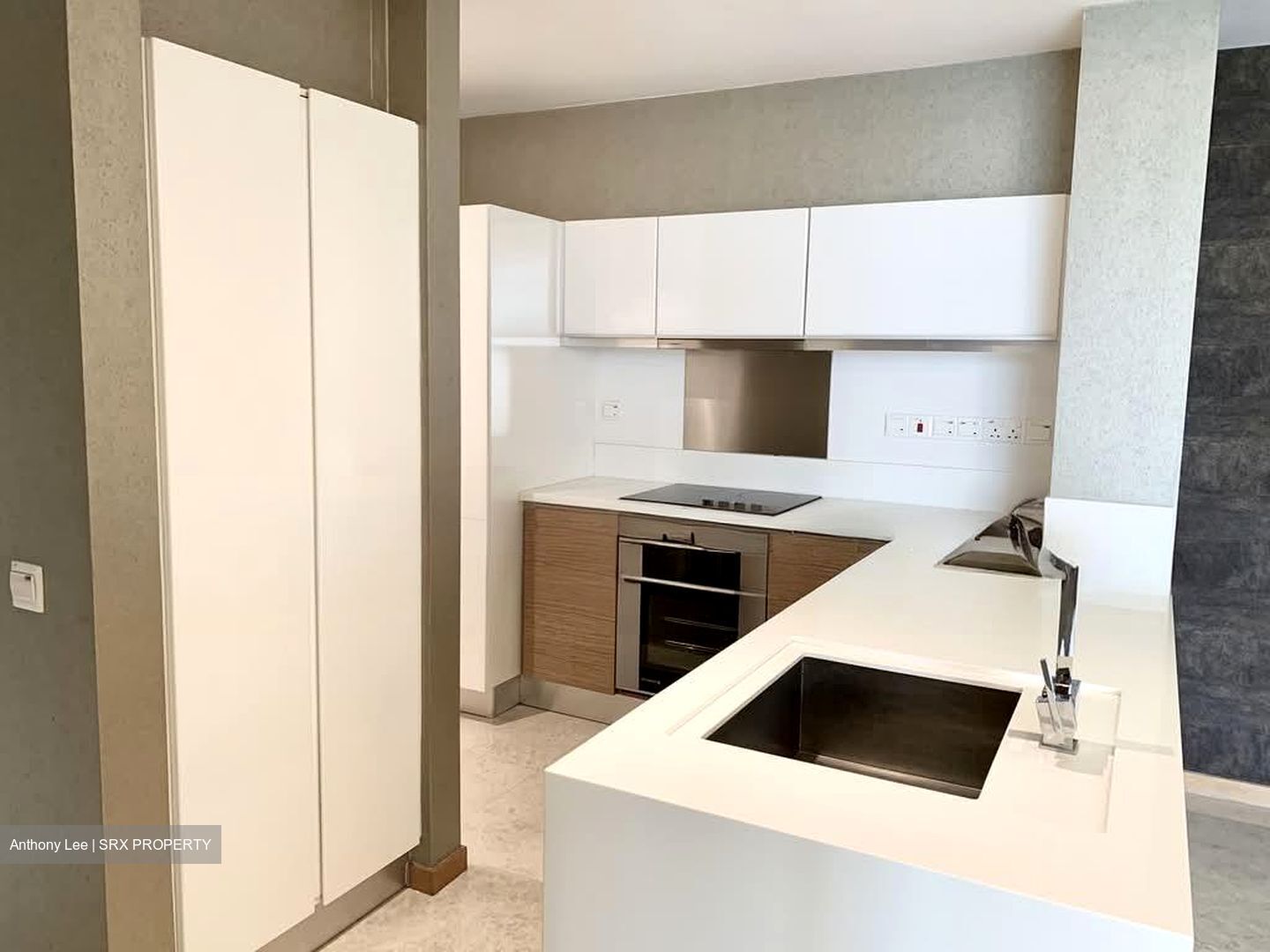 Marina Bay Residences (D1), Condominium #590136951